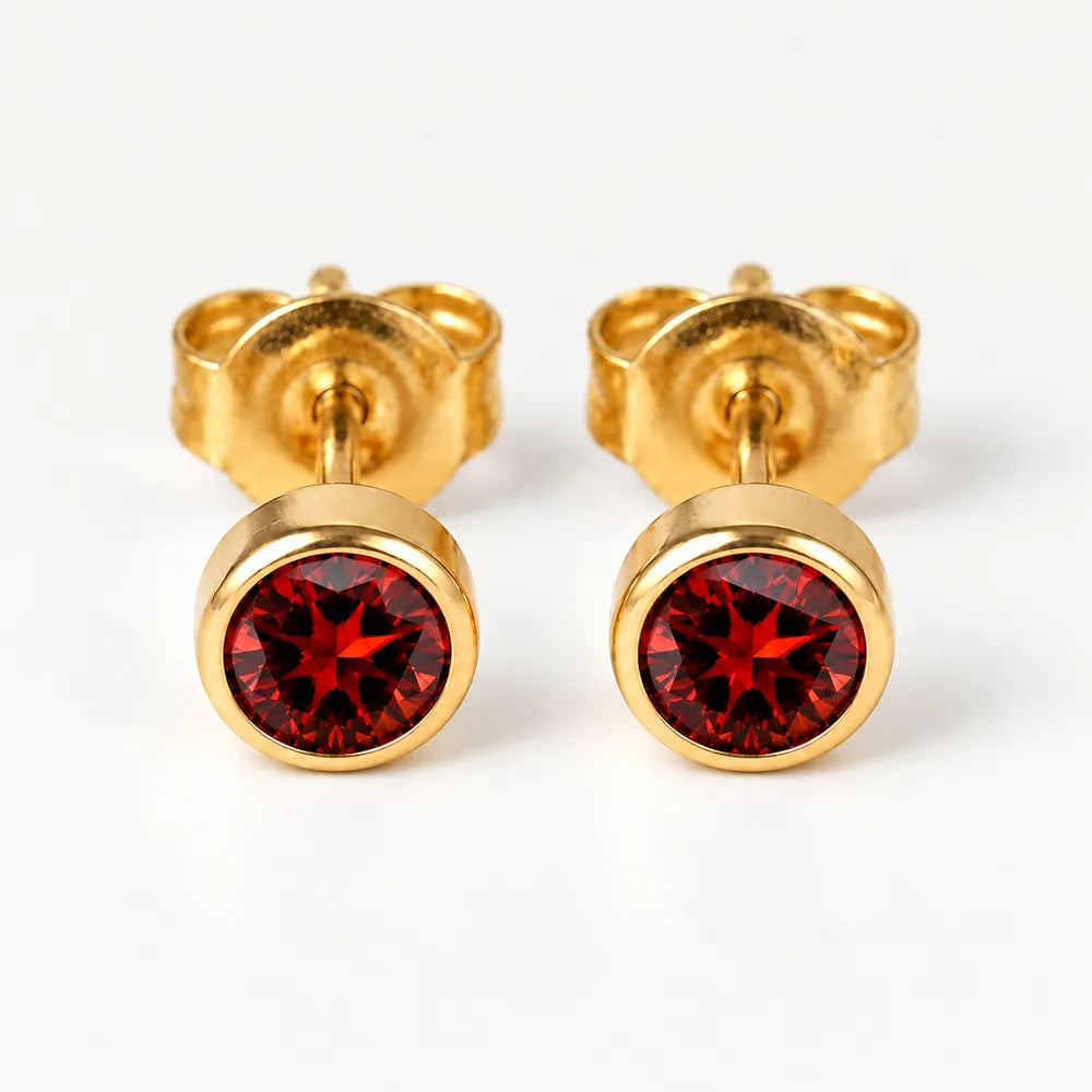 Altın Kaplama Cerrahi Çelik Kulak Delme Küpesi - Birthstone Garnet Alerji Yapmayan