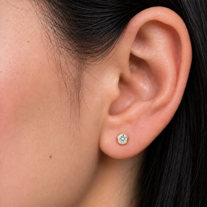 Altın Kaplama Cerrahi Çelik Kulak Delme Küpesi - Birthstone Crystal Alerji Yapmayan 