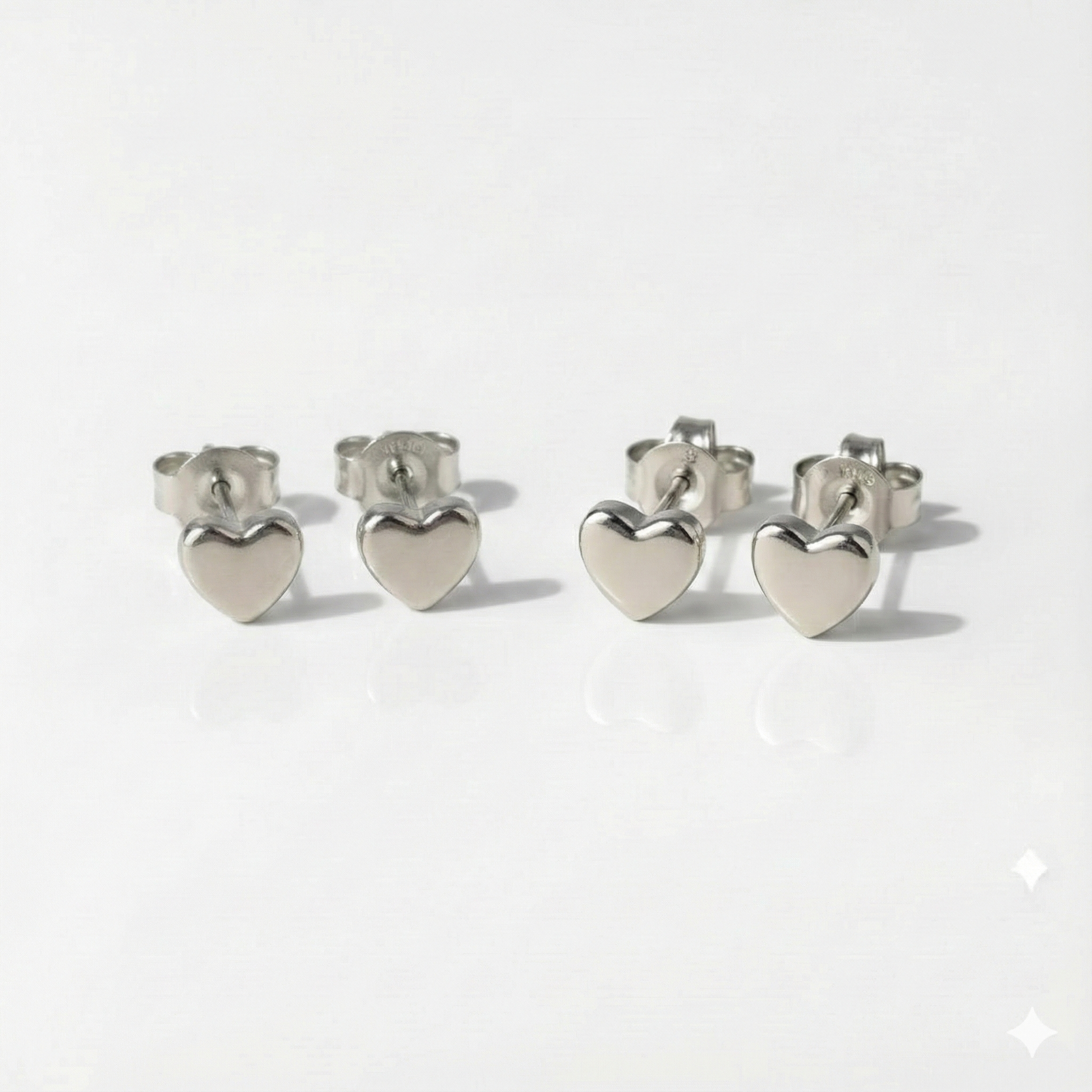 Cerrahi Çelik Kulak Delme Küpesi - Shape Heart Alerji Yapmayan (Çift)